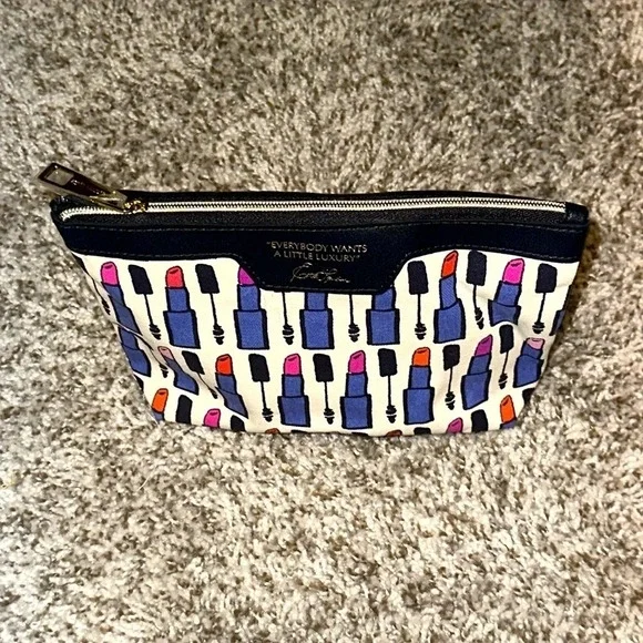 Estée Lauder “Everybody Wants A Little Luxury” Lipstick/Mascara Cosmetic Bag NWT - Picture 2 of 5